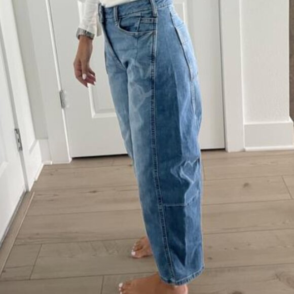 Pilcro: The Kenna Mid-Rise Heritage Barrel Jeans: Icon Edition - Picture 3 of 4